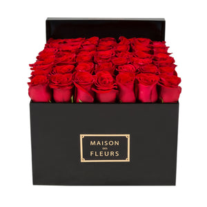 Fresh Roses in 30cm Square Box
