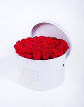 Load image into Gallery viewer, Preserved Roses in 30cm Round Box